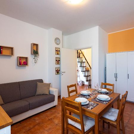 Exclusive Apartment Sansiro 5Minuti - Wifi Free Milano Eksteriør billede