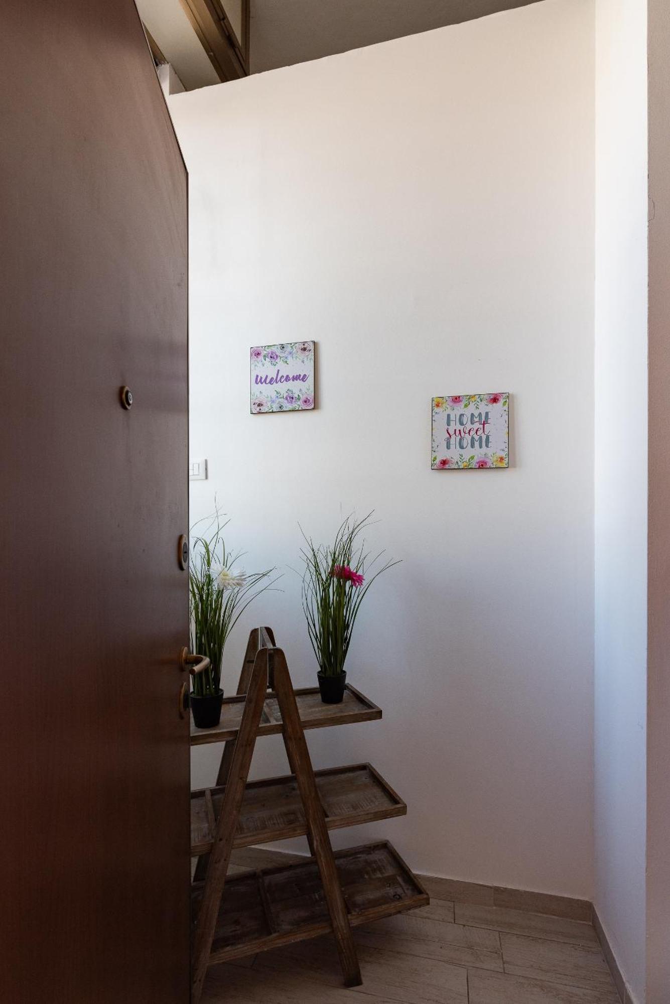 Exclusive Apartment Sansiro 5Minuti - Wifi Free Milano Eksteriør billede